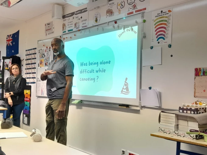 Intervention d'Eddy L. Harris dans un cours d'anglais avec les 4eme du collège Malraux de Senones