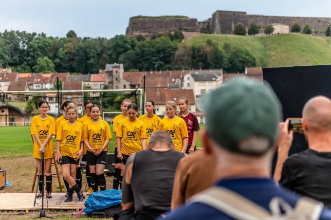 Catherine Barsics et FC Bitche - Au stade de la Nuit