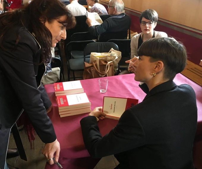 Rencontre avec Joy Sorman &agrave; bord, lors du Livre sur la Place de Nancy