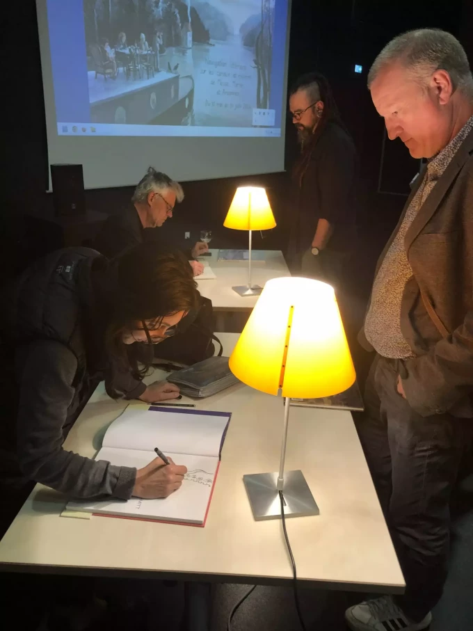 S&eacute;ance de d&eacute;dicaces : Daria Schmitt et Fran&ccedil;ois Schuiten