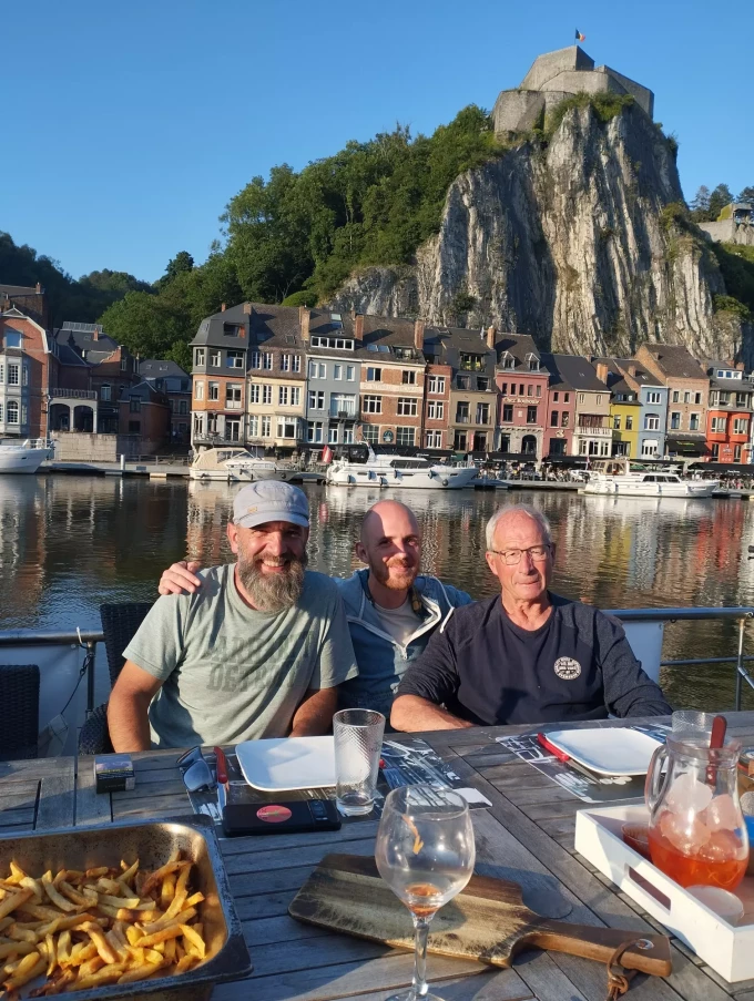 Boris, David et Albert, à Dinant